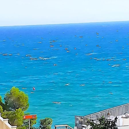 Paradis Beach & Center Салоу Экстерьер фото